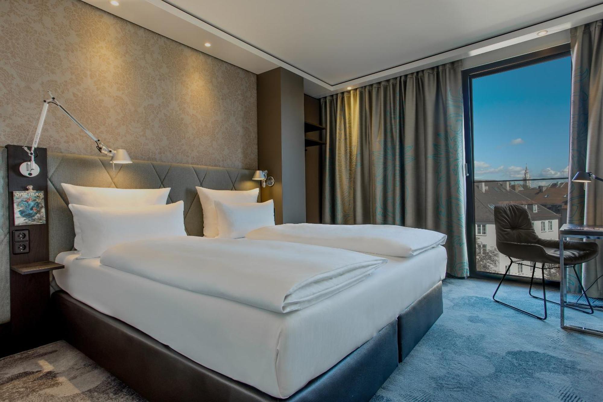 Motel One Muenchen Sendlinger Tor Exteriör bild